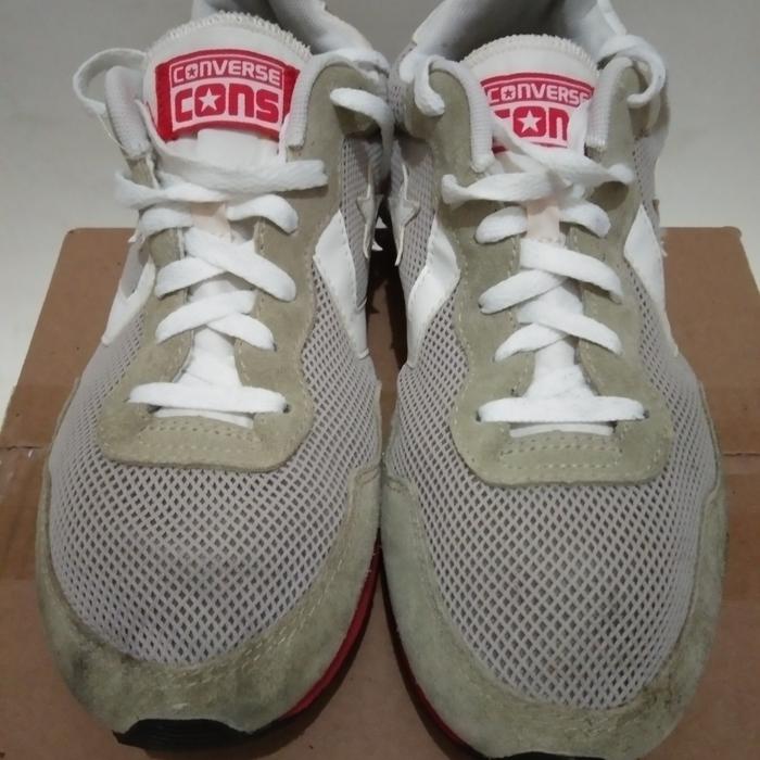 sepatu converse cons