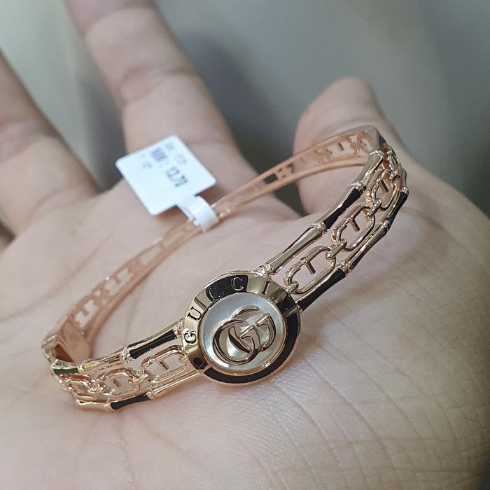 gelang bangle guccci* emas 750 model fashion italy emas 750