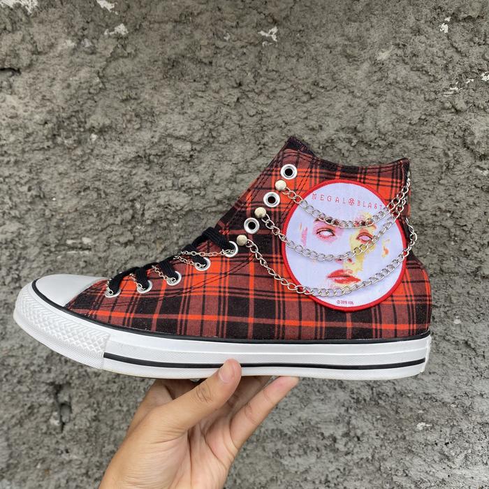 Sepatu Original Converse - Bright Poppy Black Megaloblast
