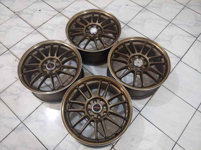 Velg Mobil Seken Ring 16 Baut 4 RE30 R16X7 8X100-114,3 ET35