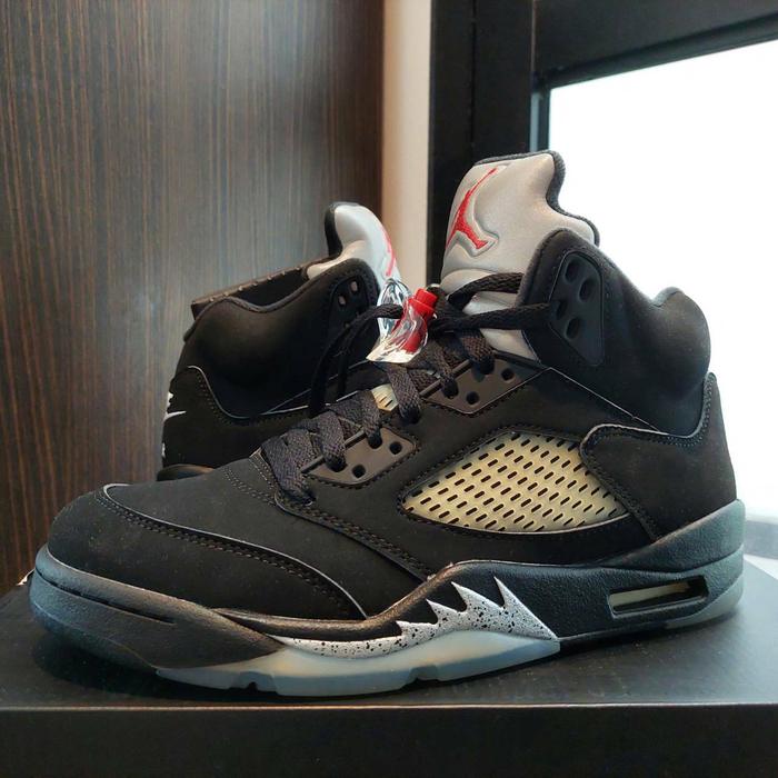 Air Jordan 5 Retro Black Metallic 2016 Authentic Sneakers 100%