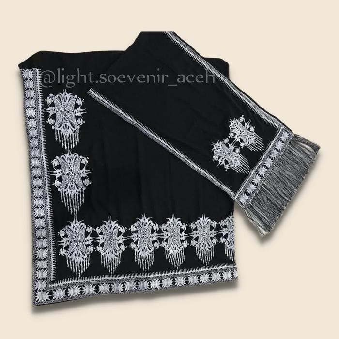 Kain Bordir Motif Pintu Aceh/Kain Khas Aceh/Kain Tradisional Aceh