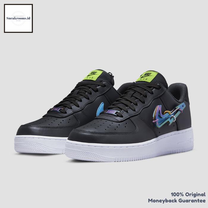 Sepatu Sneakers / Nike Air Force 1 '07 PRM Carabiner Black / Original