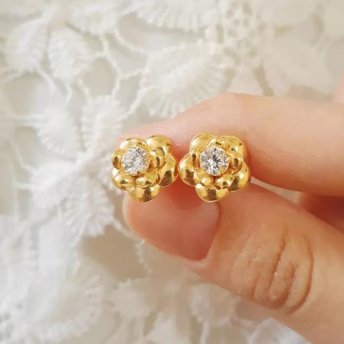 anting tusuk 1 gr emas muda