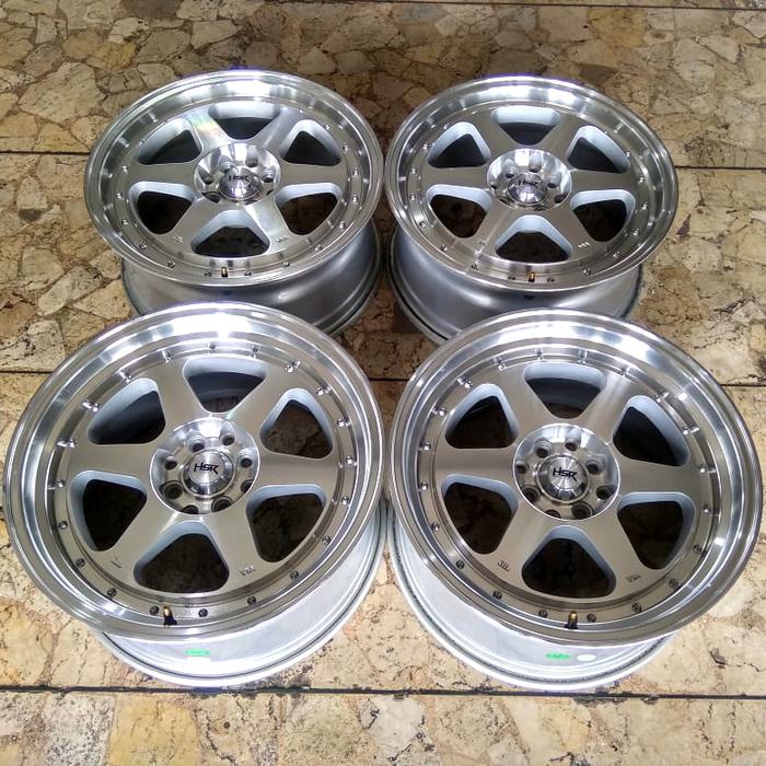 velg HSR rumoi ring 17 baut 4 cocok untuk Avanza, Xenia, Livina, dll.