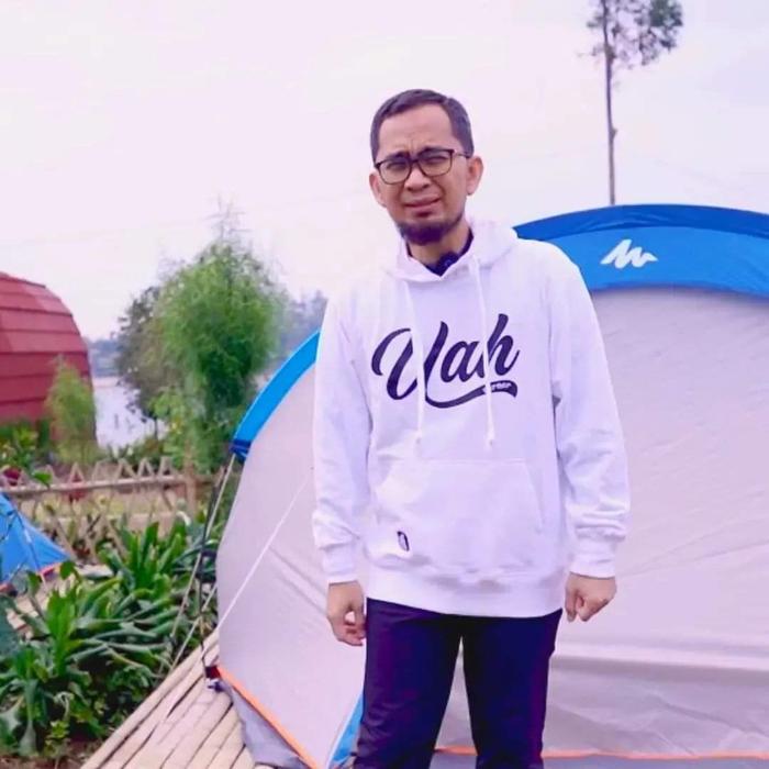 Sweater hoodie UAH ustadz adi hidayat putih dewasa bahan tebal sablon