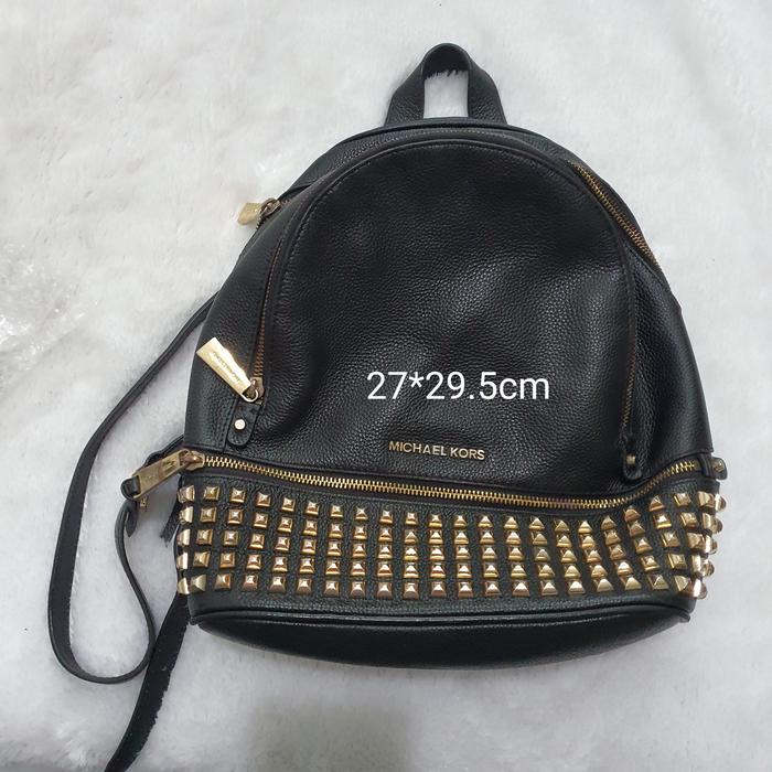 Tas ransel kulit asli stud MK Michael Kors Black