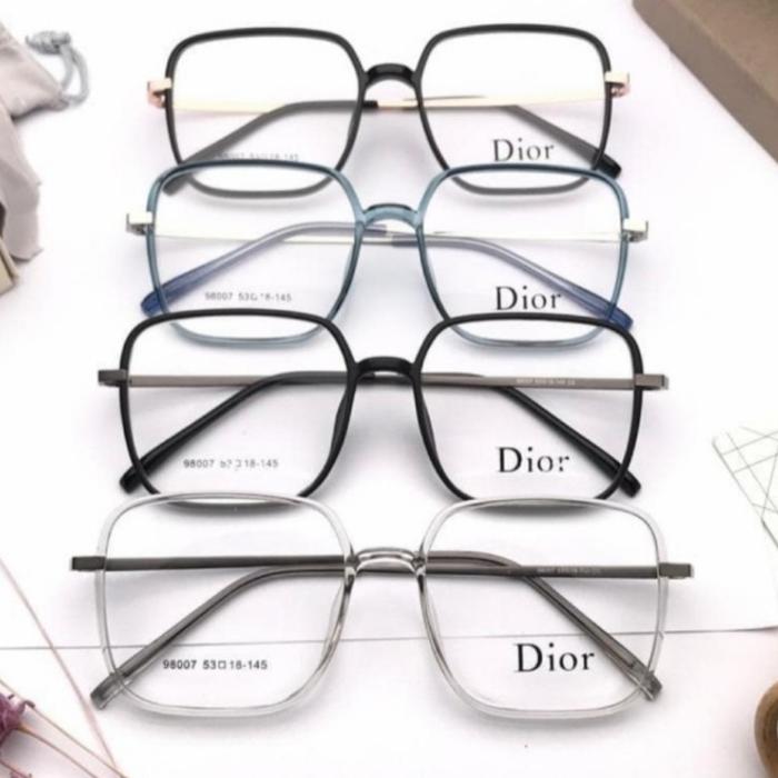 kacamata plastik ringan dan lensa essilor element bluecromic 1.60