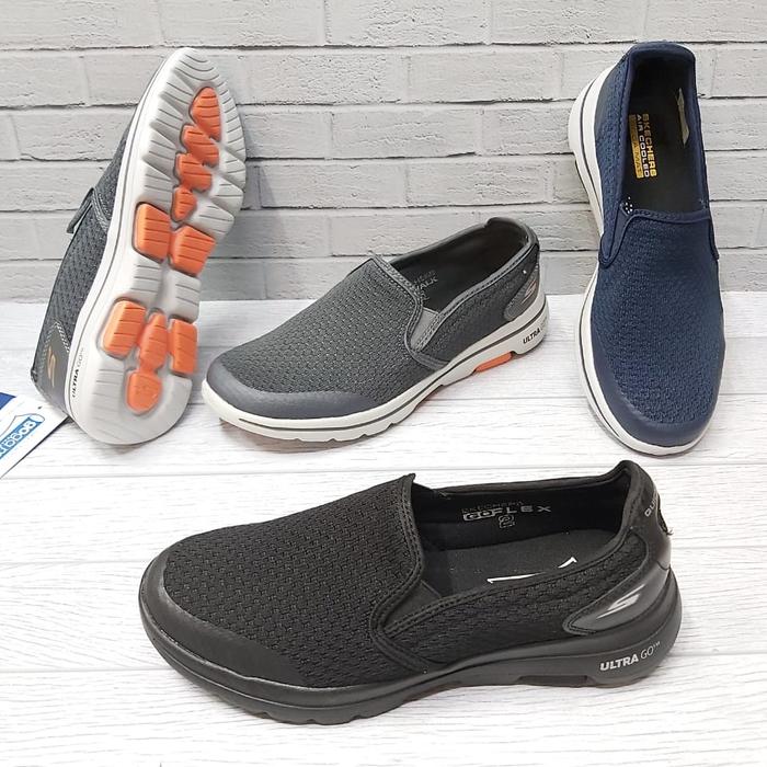 Sepatu Pria Go Walk 5 Apprize / Skechers Gowalk 5 Apprized Man