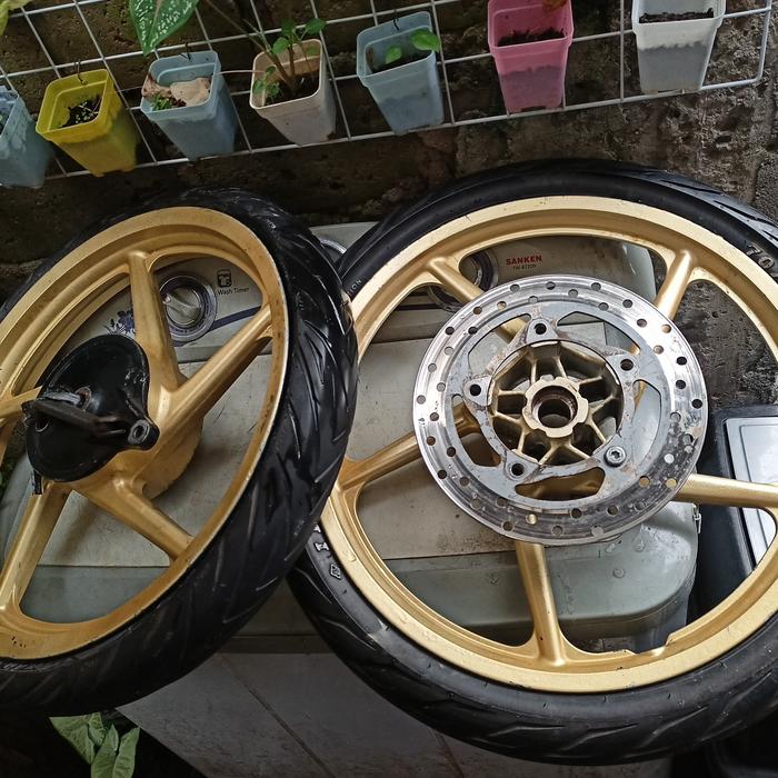 Velg Bajaj Pulsar 180 bajai dts 135 cc pelek racing palang original j