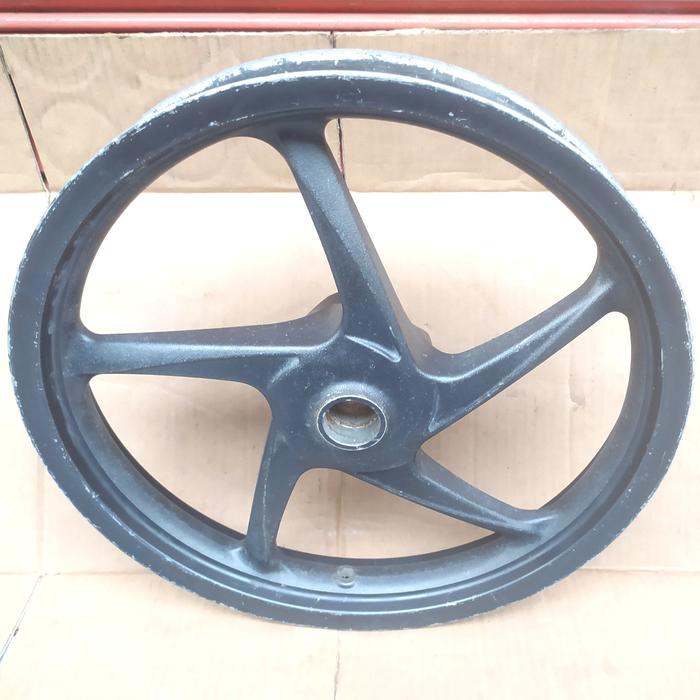 Velg racing enkei depan standar Honda Beat