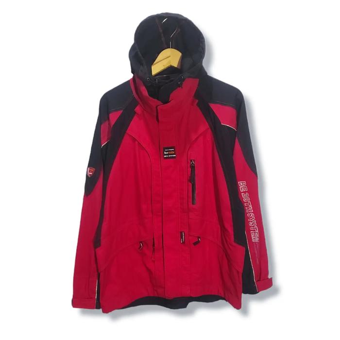 BANAX Outdoor Jacket Size tag L (P67xL58) jaket gunung