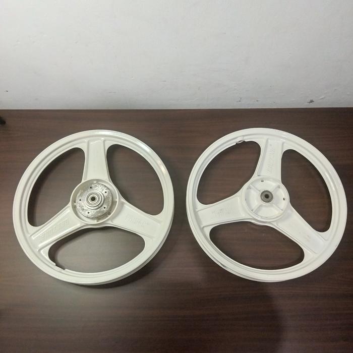 velg Honda Daytona Japan palang 3 tiga racing tubeless velk r17 ring 1
