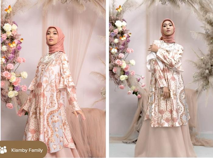 Yasmin Tunic Sahara XL Wearing Klamby