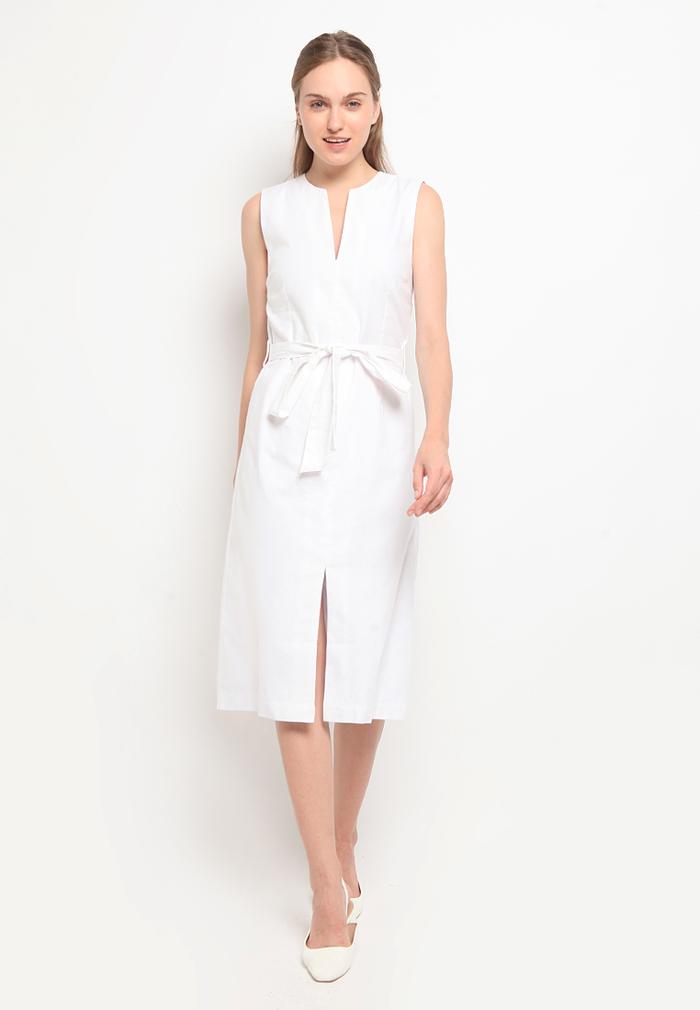 A & D Wms 0036 Mora Dress - White