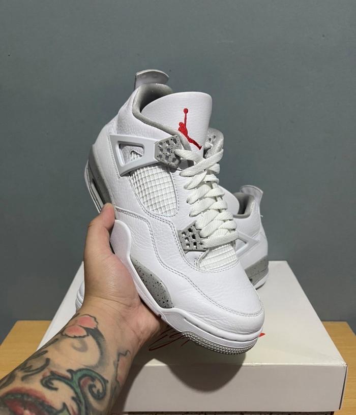 AIR JORDAN 4 WHITE OREO AUTHENTIC