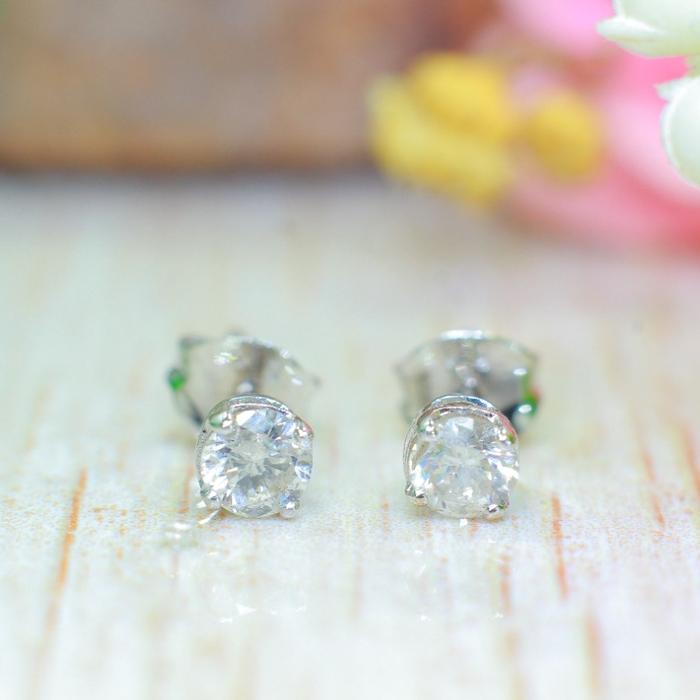 anting tusuk emas putih 375 berlian eropa