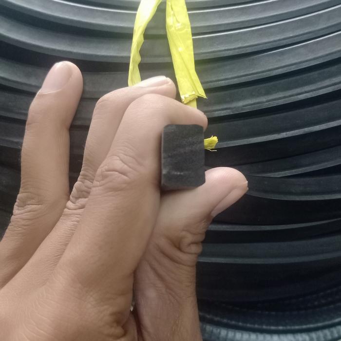 spons 15mm x 10mm karet kedap