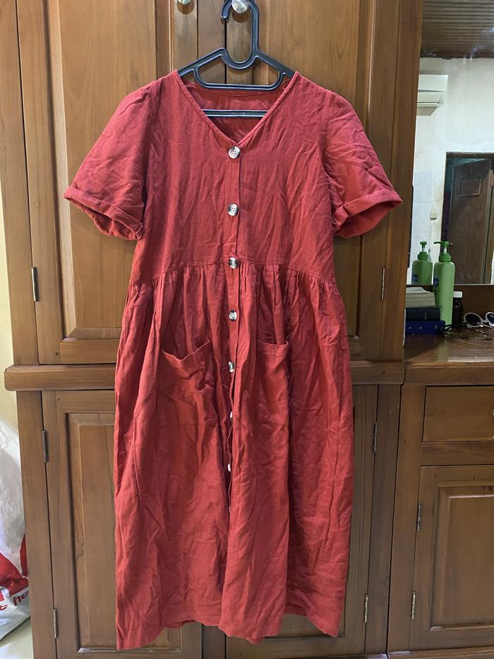 Preloved midi dress button pocket