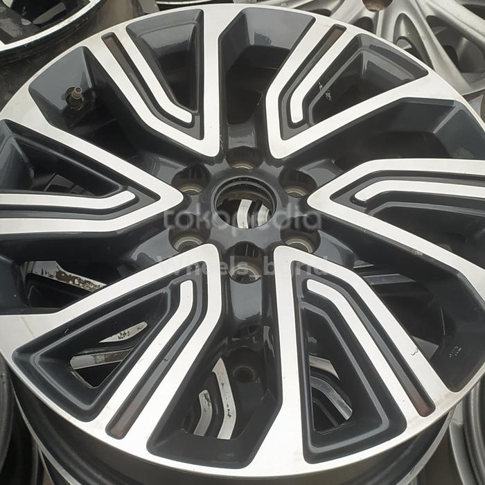Velg Original/OEM nissan terra