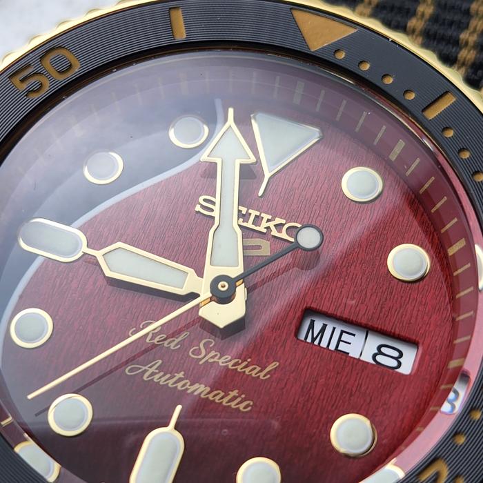 seiko 5 sport Brian May gold limited edition SRPH80k1 SRPH80K SRPH80