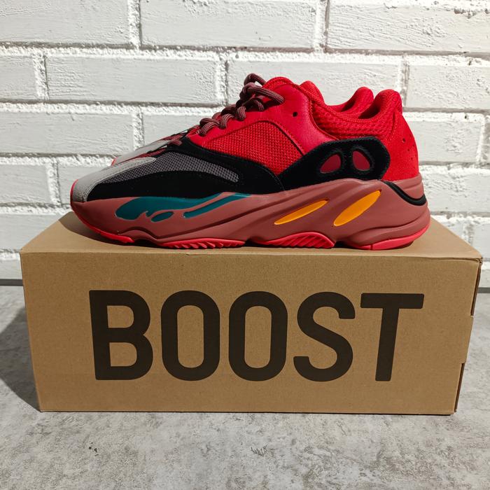 Sepatu Adidas Yeezy 700 Men's Original