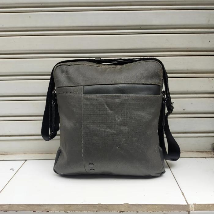 Samsonite Sling Bag