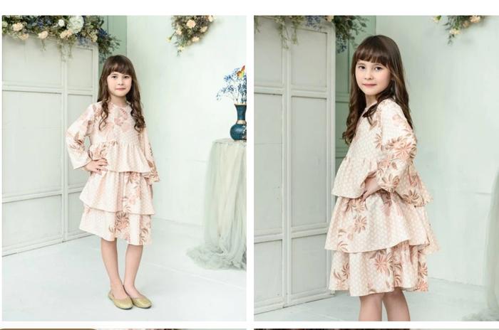 Dress Anak Little Lucy Hazel Wearing Klamby