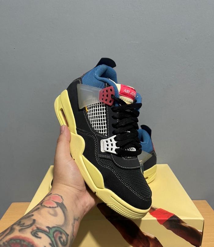 air jordan 4 union off noir Sneakers Authentic