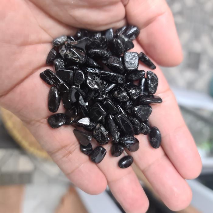 BLACK TOURMALINE CHIPS PROMO 100GRAMS