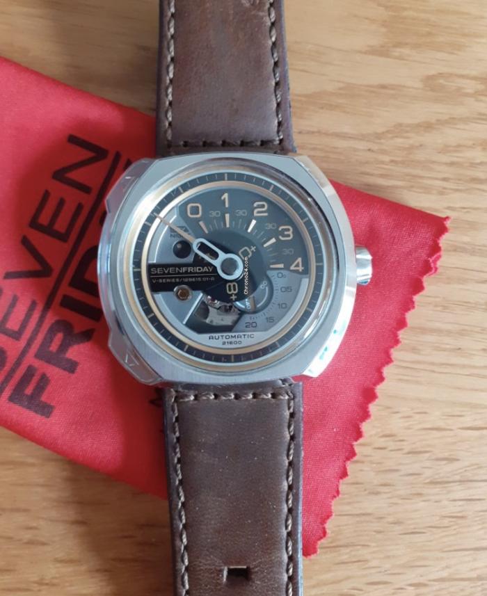 sevenfriday v2-01 preloved