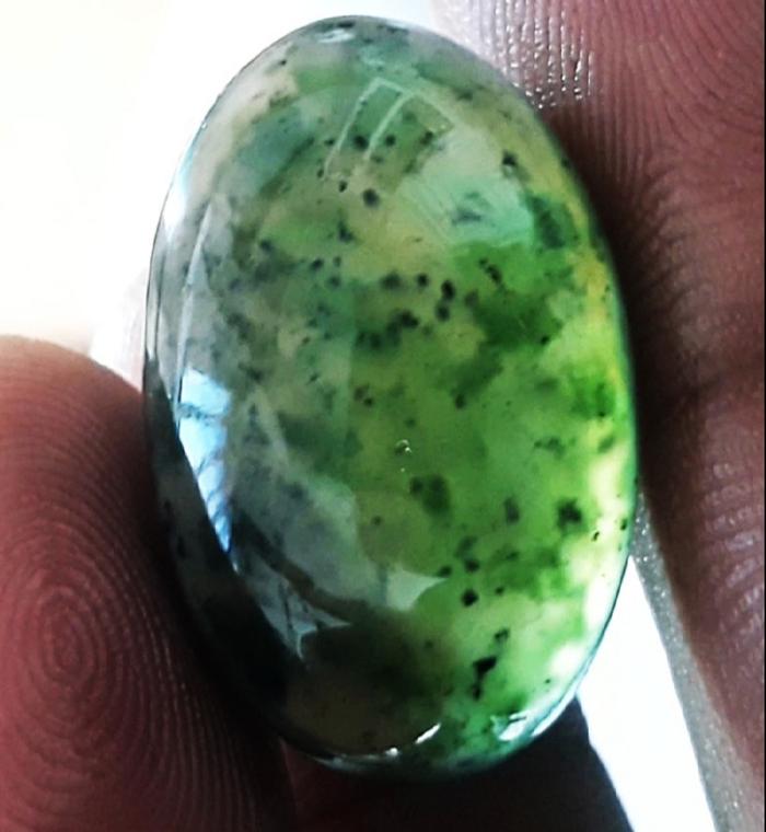 Idocrase Kumbang Jati Kristal