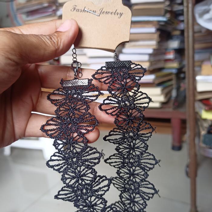aksesoris kalung renda kain leher