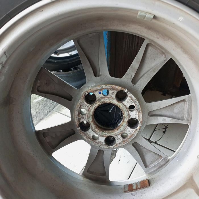 velg original mercy C200 R16 Made In hungary