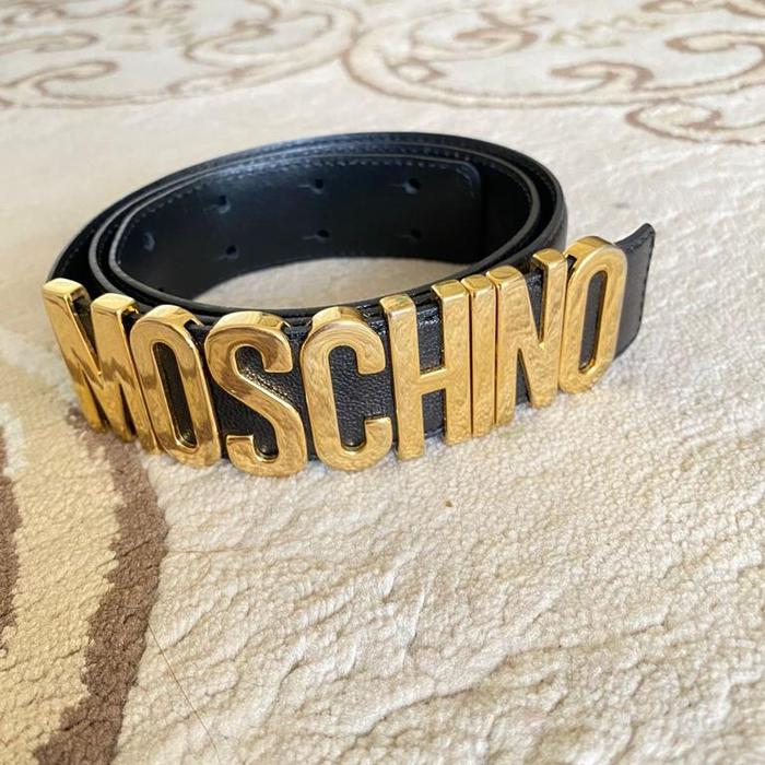Moschino belt like new original not lv dior fendi gucci