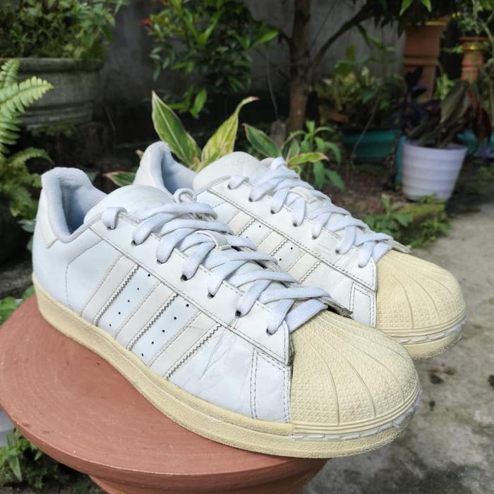 Sepatu Casual Kulit Brand Adidas Superstar Foundation Original Size 42
