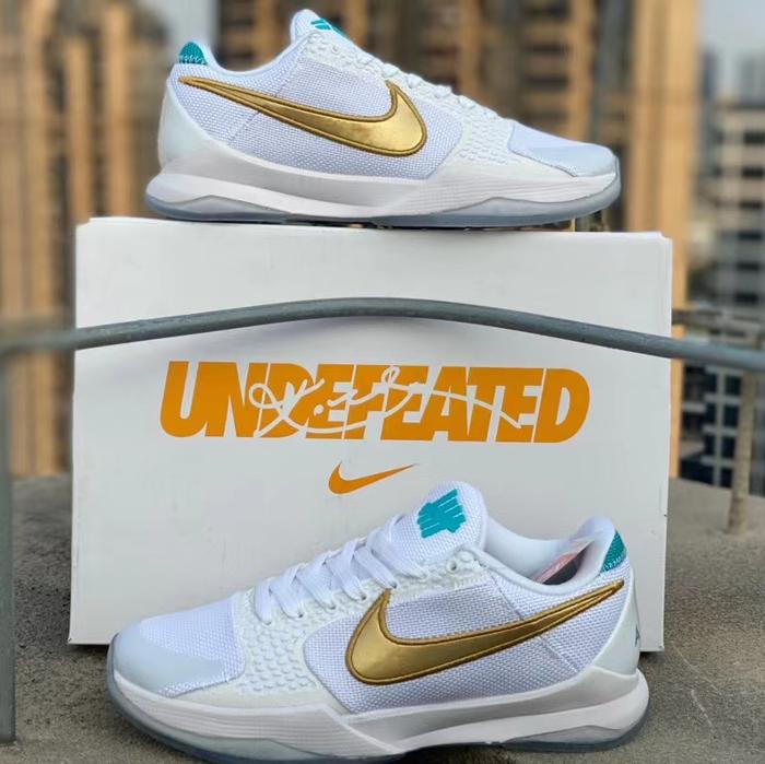 Nike Undefeated x Kobe 5 Protro What If Pack