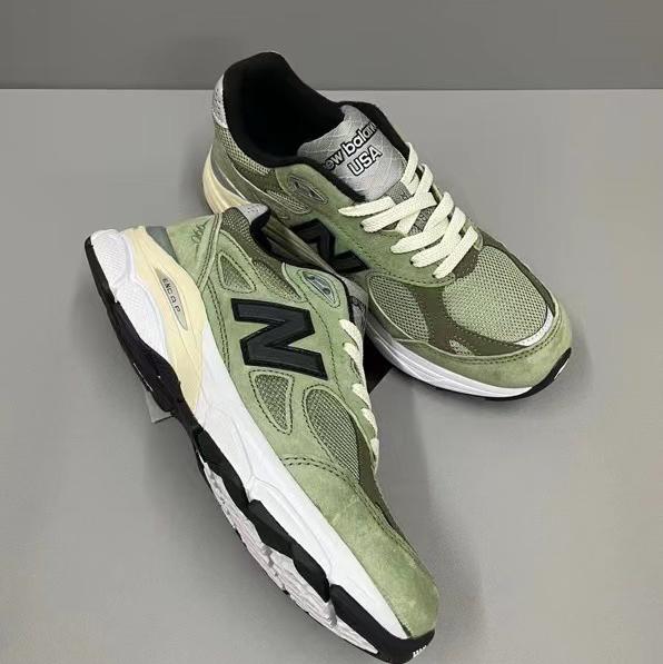 New Balance 990V3 x JJJJOUND Green