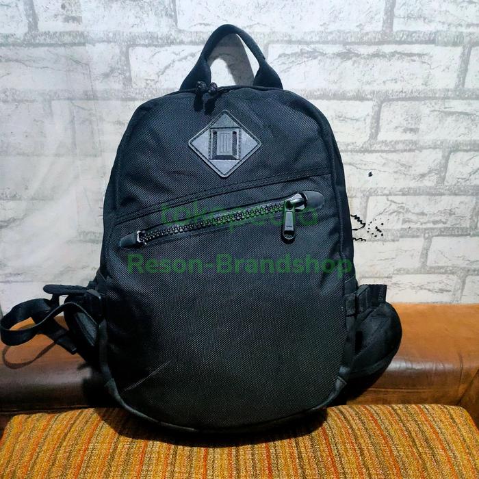 tas ransel uniqlo backpack