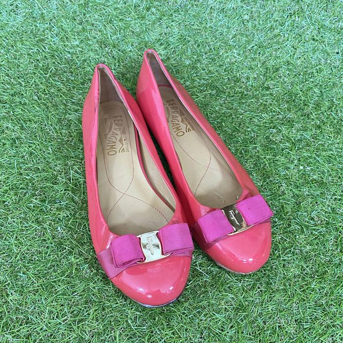 Sepatu Salvatore Ferragamo Vara Bow-embellished ballerina Second
