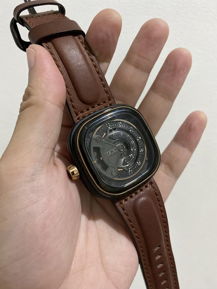 seven friday second