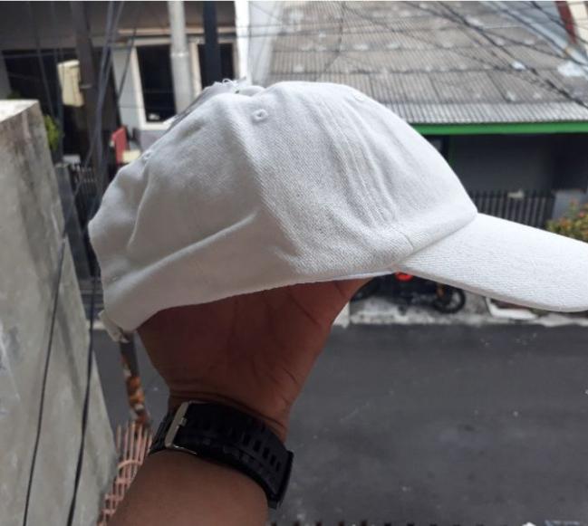 Rubi Cap - White. Original from Cotton on
