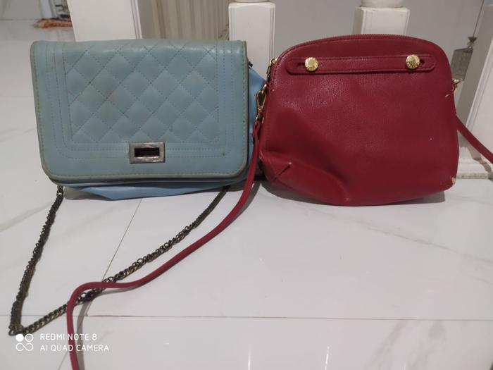 PRELOVED TAS SELEMPANG WANITA CEWEK BIRU DAN MERAH BONUS CASE HAPE