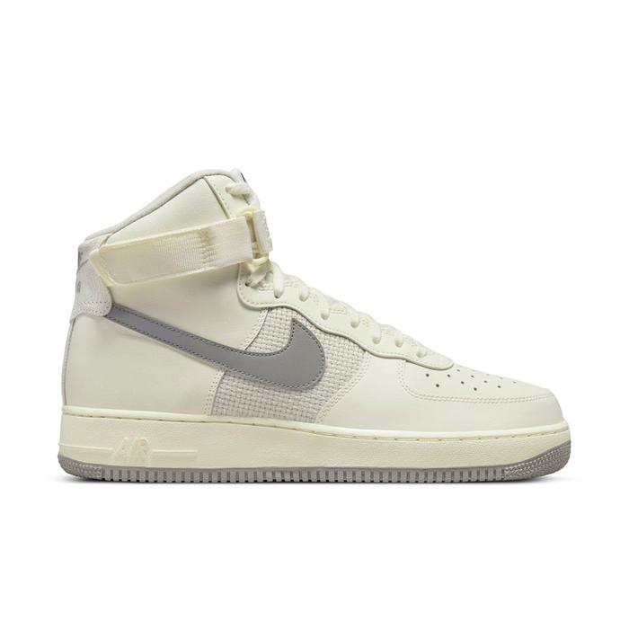 Sepatu Nike Air Force 1 High '07 LV8 Vintage