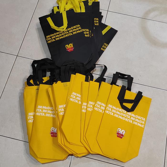 Tas Totebag Mcdonald Happy Meal 30 Tahun