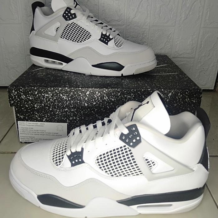 Air Jordan 4 Military Black [ORIGINAL]