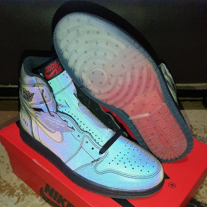 AIR JORDAN 1 HIGH ZOOM FEARLESS AUTHENTIC 100%