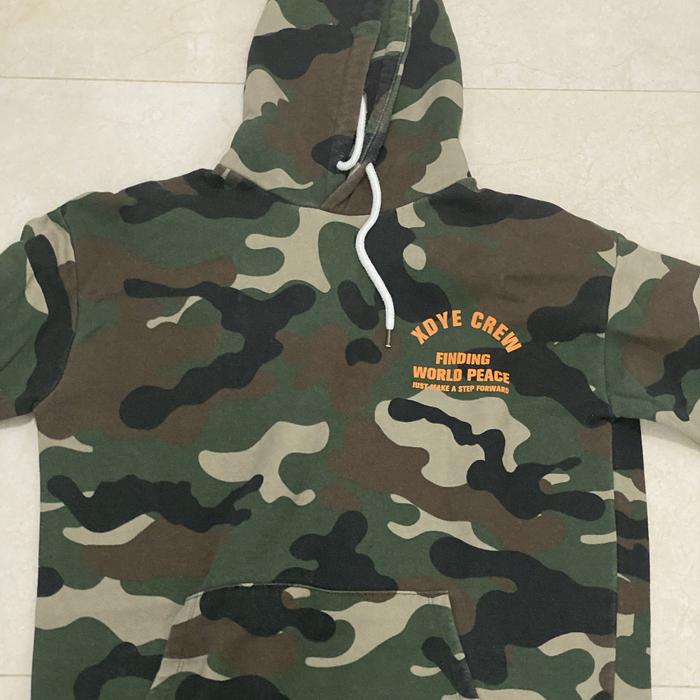 hoodie pull and bear green camo