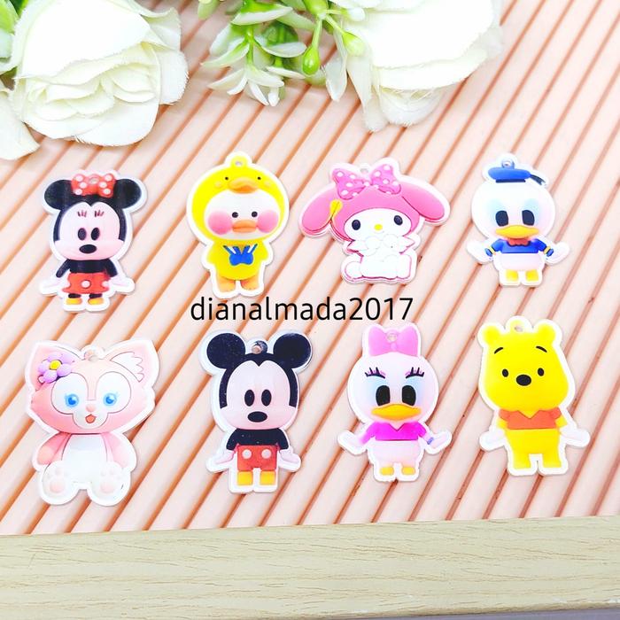 10 pcs resin clay liontin karakter disney