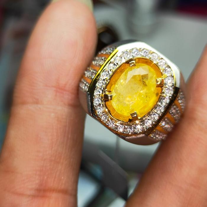 natural yellow sapphire Ceylon Srilanka memo CGL